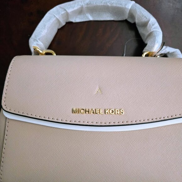 Michael Kors Pink Purse - Picture 1 of 7
